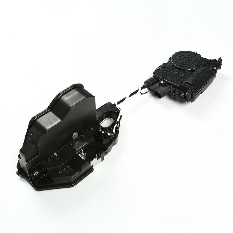 51217185690 High Quality Front Right Car Door Lock Actuator for BMW 5 7 Serie F10 F11 F18 F01 F02