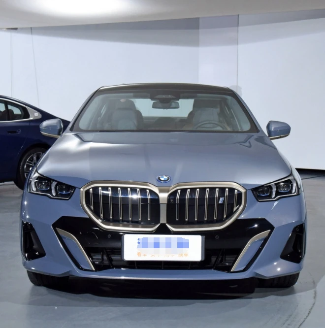 Commercial Vehicle China EV Electric Left Hand Drive BMW I5 Cars New Coming Car